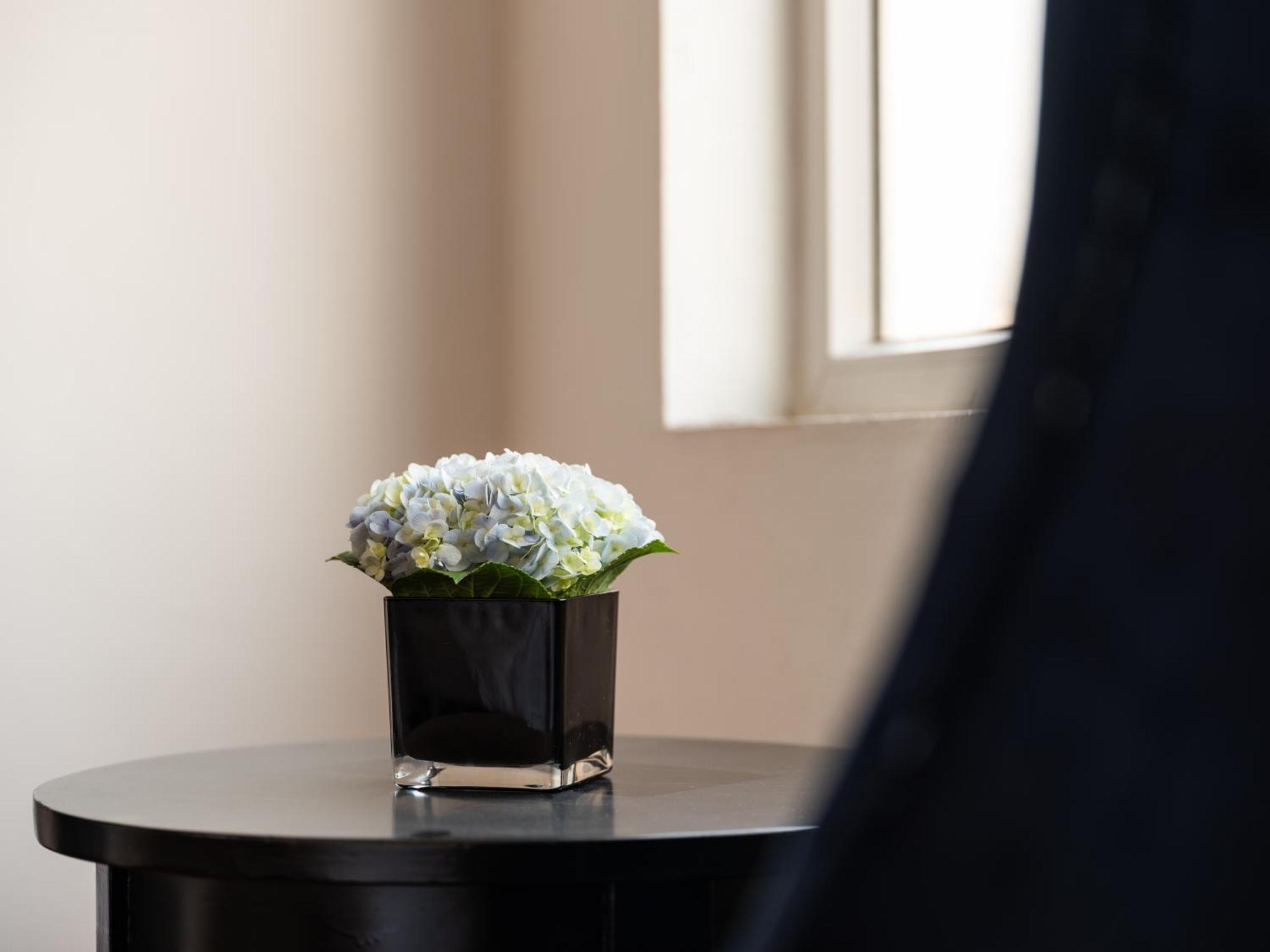 The Flower Boutique Hotel & Travel Hanoi Exteriör bild
